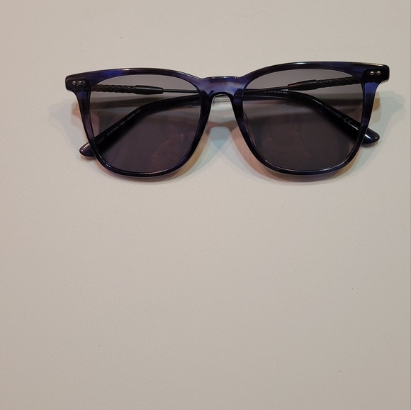 Botegga Veneta Unisex Italian  Sunglasses main image 5
